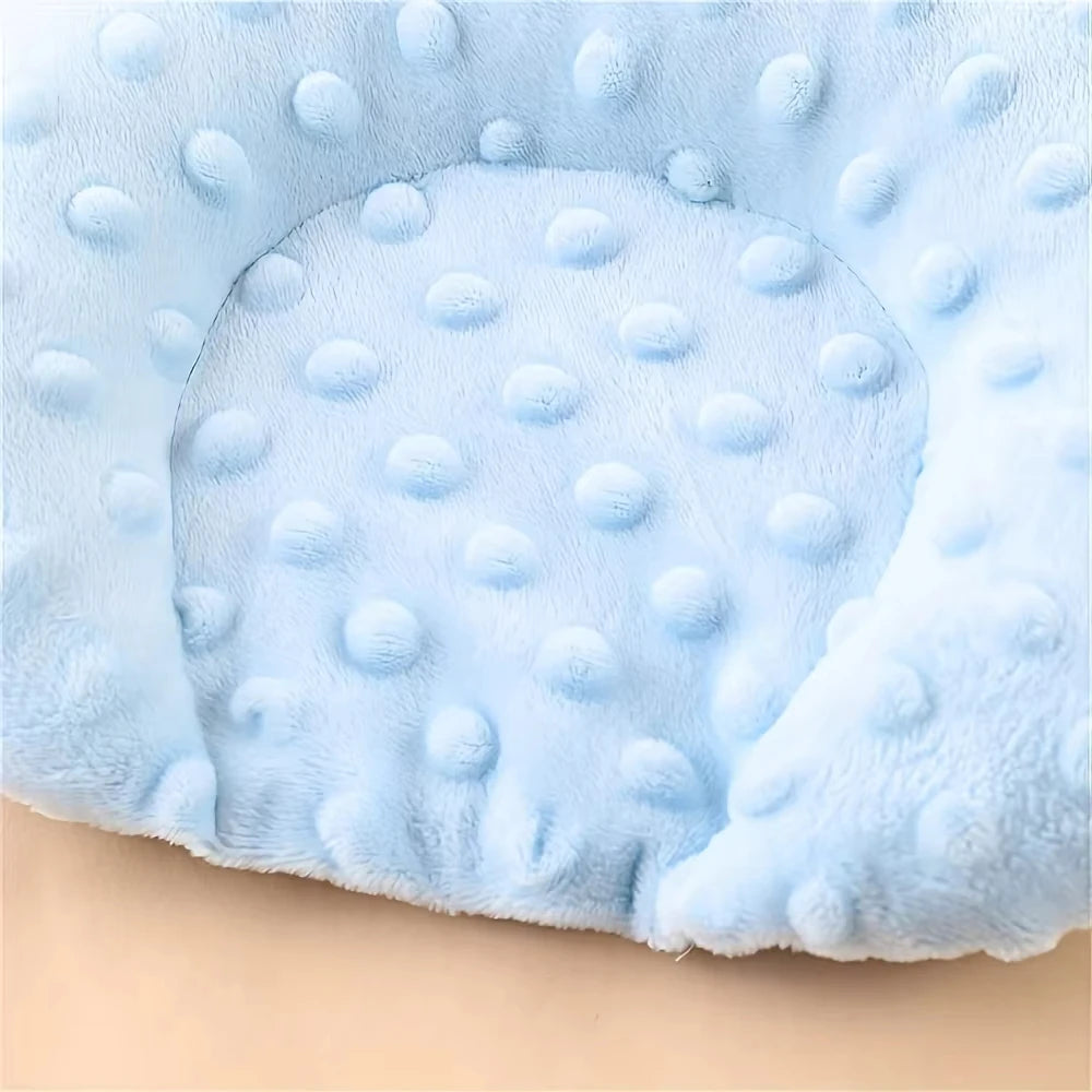 U-Shaped Cozy Sleep Pad for Small Dogs